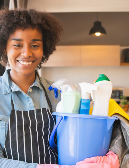 woman-cleaning